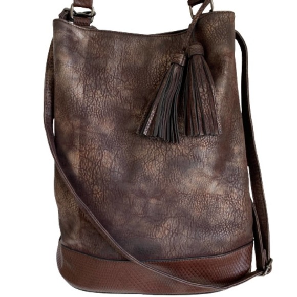 Elegant Brown Leather Tote Bag - Picture 1 of 12